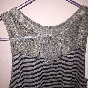 Gimmicks by BKE green striped tank top.